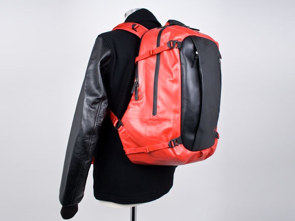 Nike Undercover Cheyenne 2000 Backpack (RED) | FIRMAMENT - Berlin