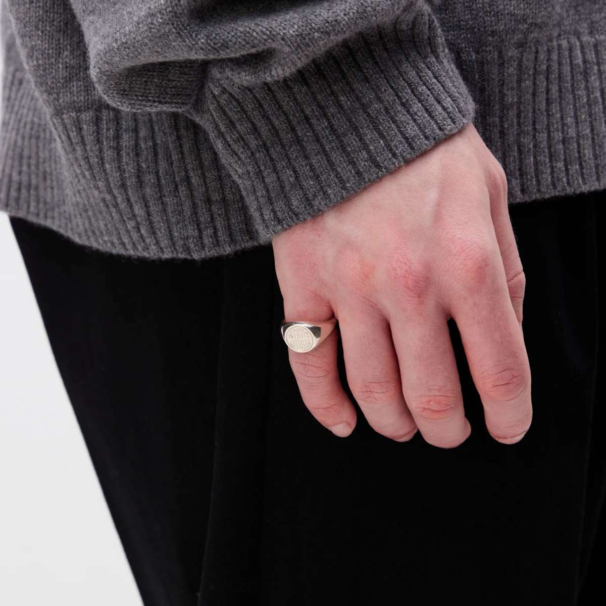 Neighborhood Silver Signet Ring | FIRMAMENT - Berlin Renaissance